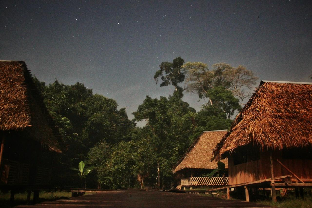 Green Forest Ecolodge Puerto Montufar Esterno foto